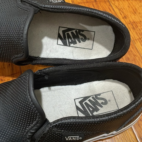 Vans slip on sneakers women’s 6 - Picture 2 of 5